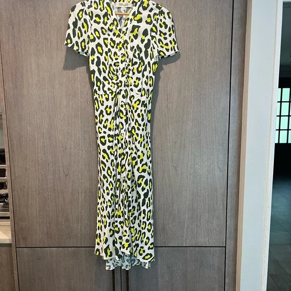 slim fit dress slacks Diane Von Furstenberg leopard wrap around dress white/ green/ yellow XL   Known Source